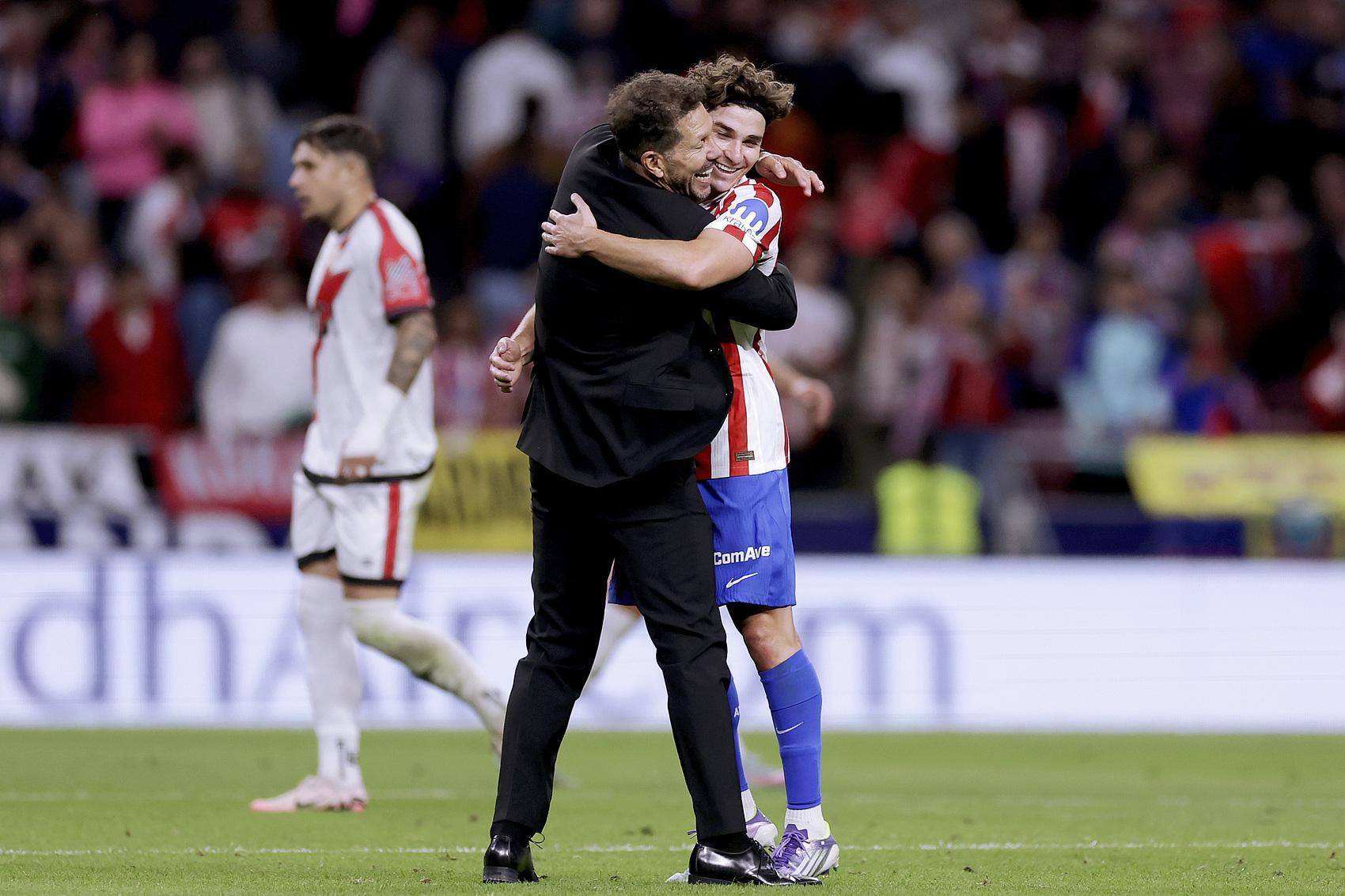 西蒙尼赛后, 他也要帮助, 常便饭 西蒙尼赛后, 他也要帮助, 常便饭