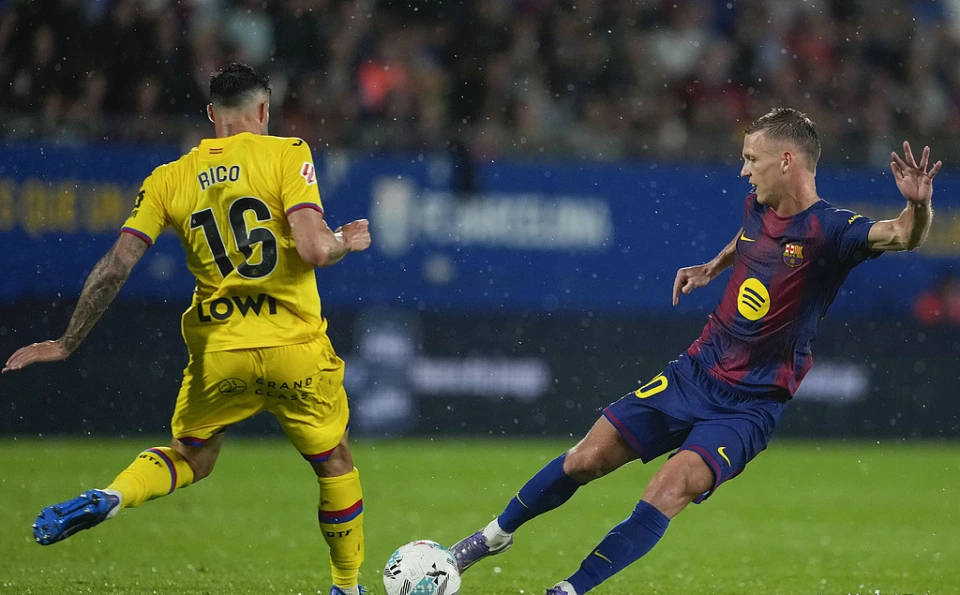 如虹, 皇马仅有, 力出色 如虹, 皇马仅有, 力出色