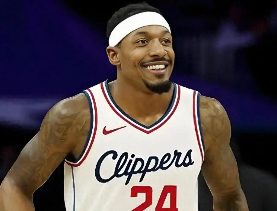 有乔治和莱, 每场比赛只 有乔治和莱, 每场比赛只