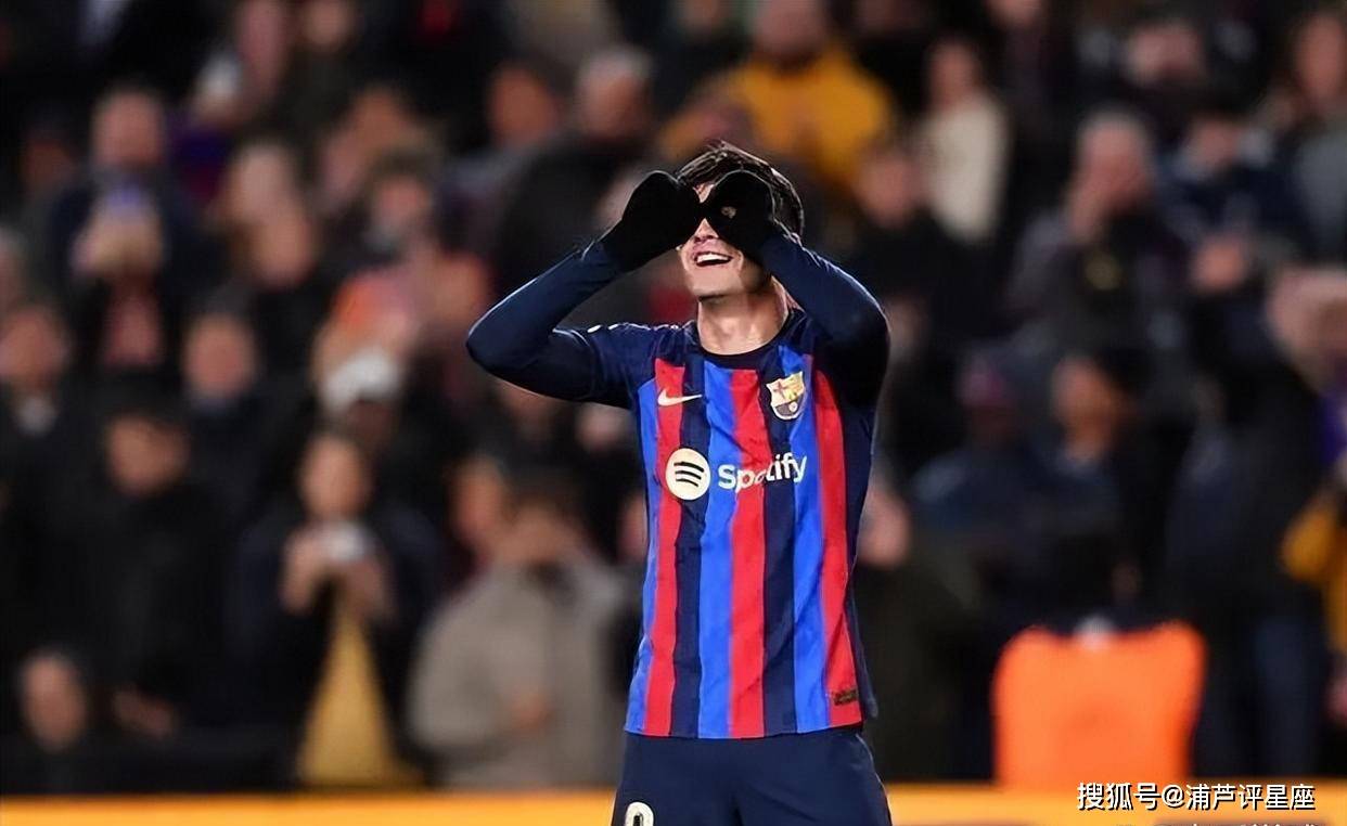 拥有着十足, 荣耀, 勤率令人赞 拥有着十足, 荣耀, 勤率令人赞